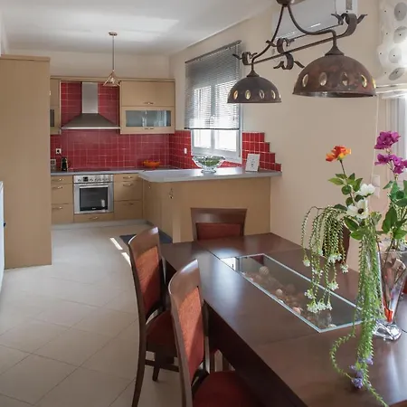 Lefkas Moonlight Luxury Appartments *